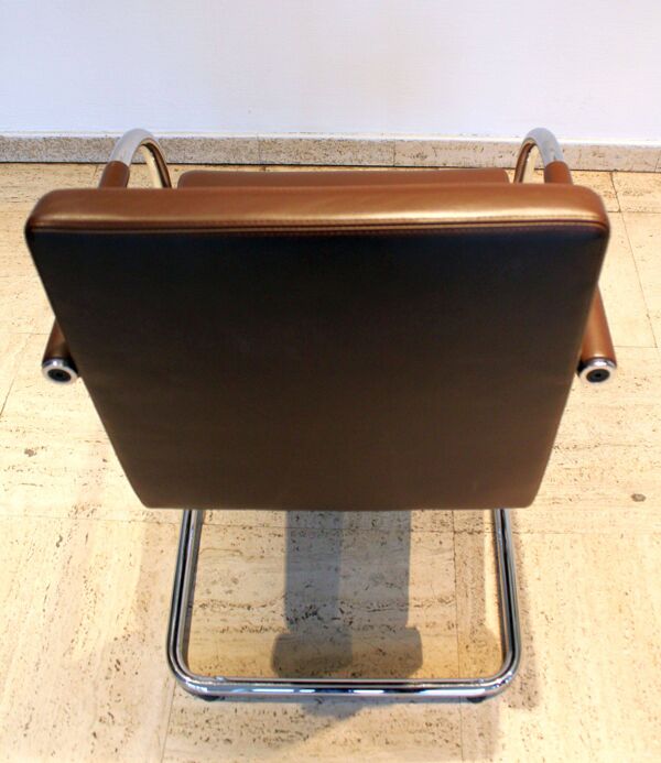 Suite de 6 chaises Visasoft par Antonio Citterio et Glen Oliver pour Vitra.