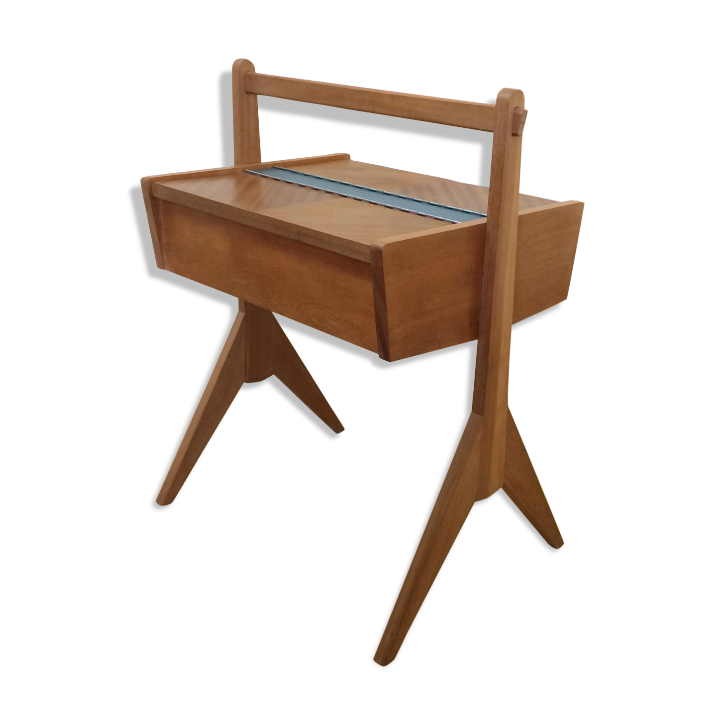 Blue empire and wood worker