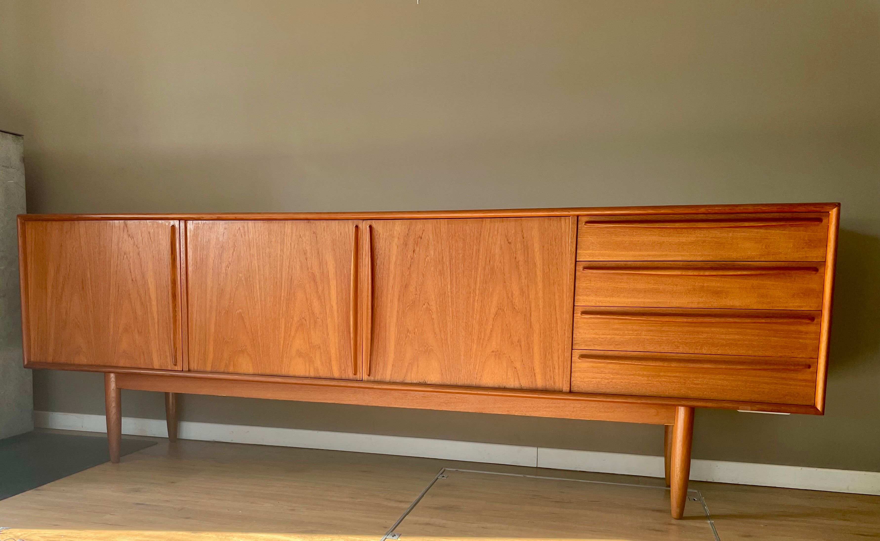 Vintage Scandinavian teak row by Bernhard Pedersen for Samcom, 1960s