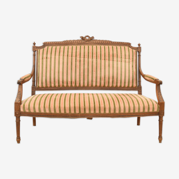 Canapé de style Louis XVI