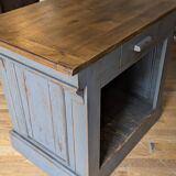 Old cash counter