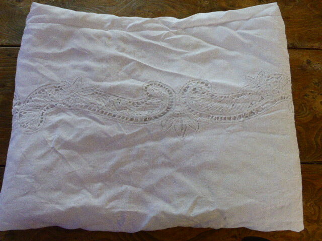 White tablecloth lace and embroidered linen, art deco, old