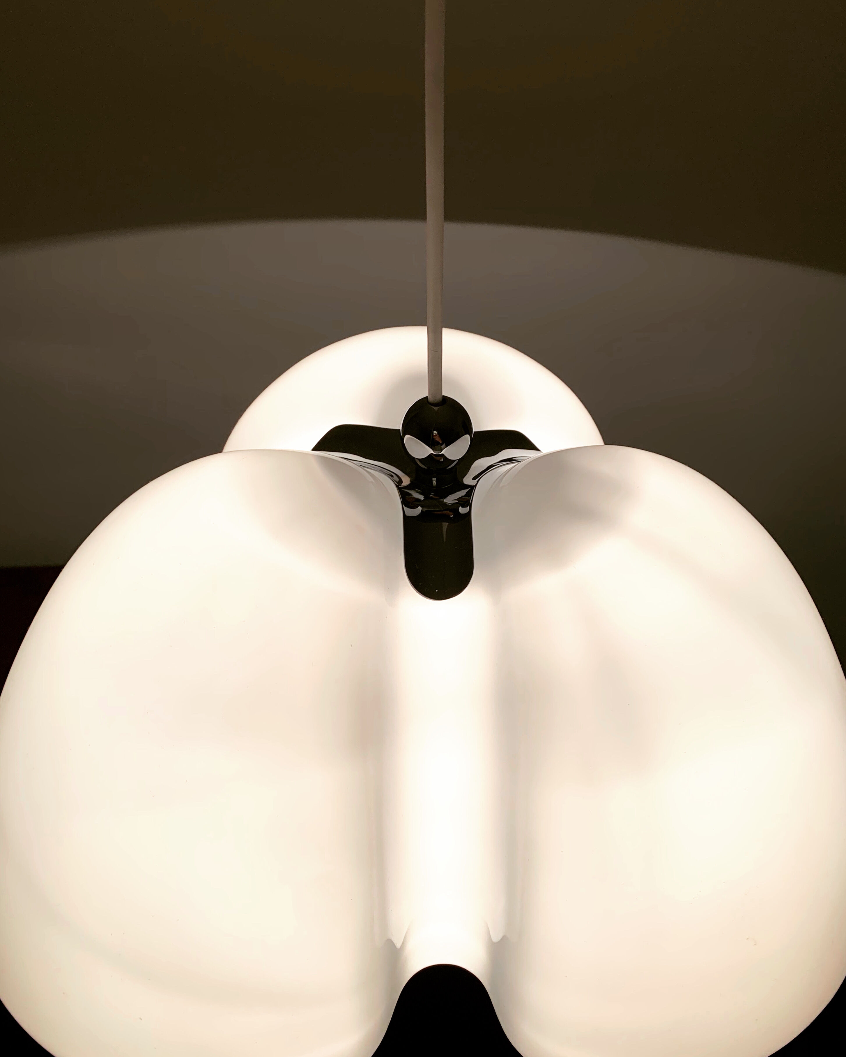 Tricena hanging lamp by Ingo Maurer for Design M