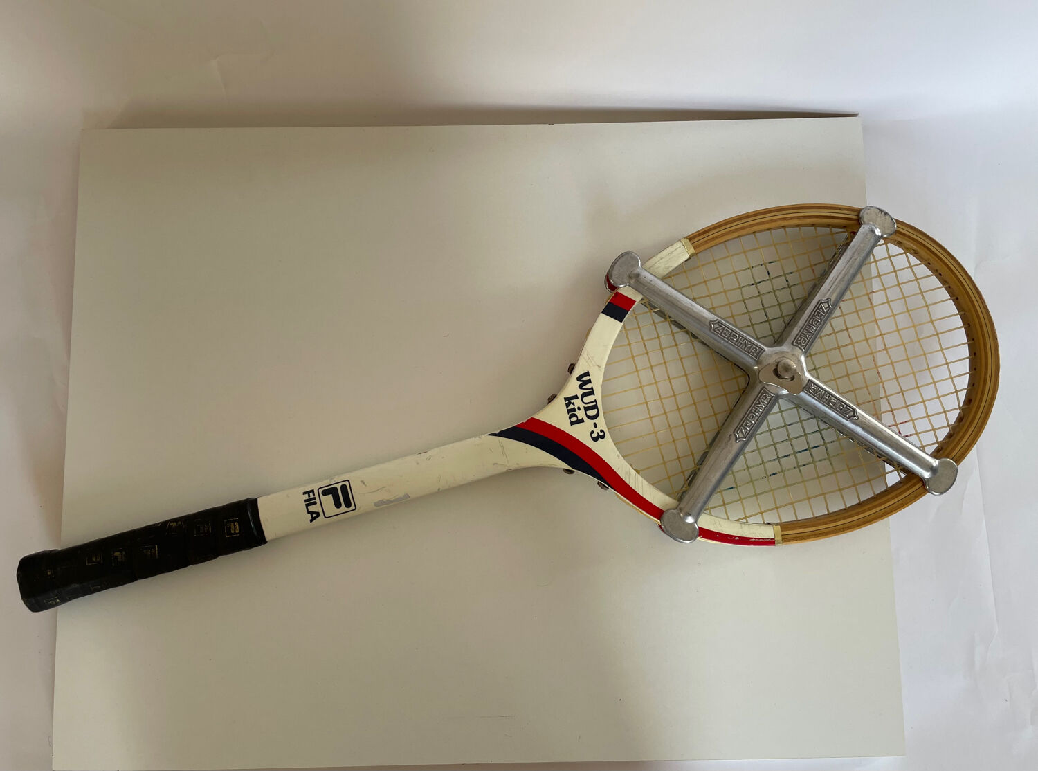 Fila tennis racket