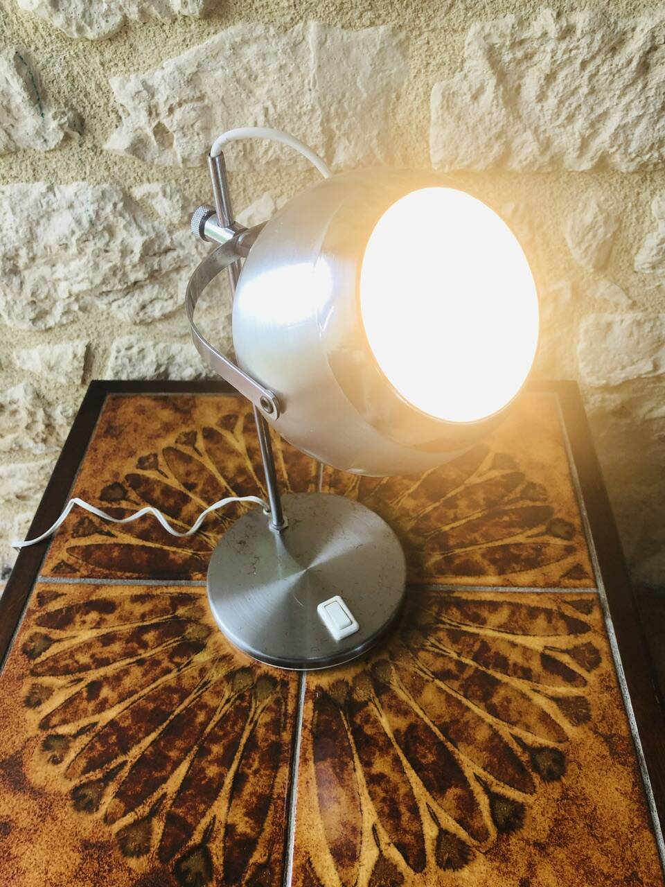 Vintage eyeball table lamp circa 1970s