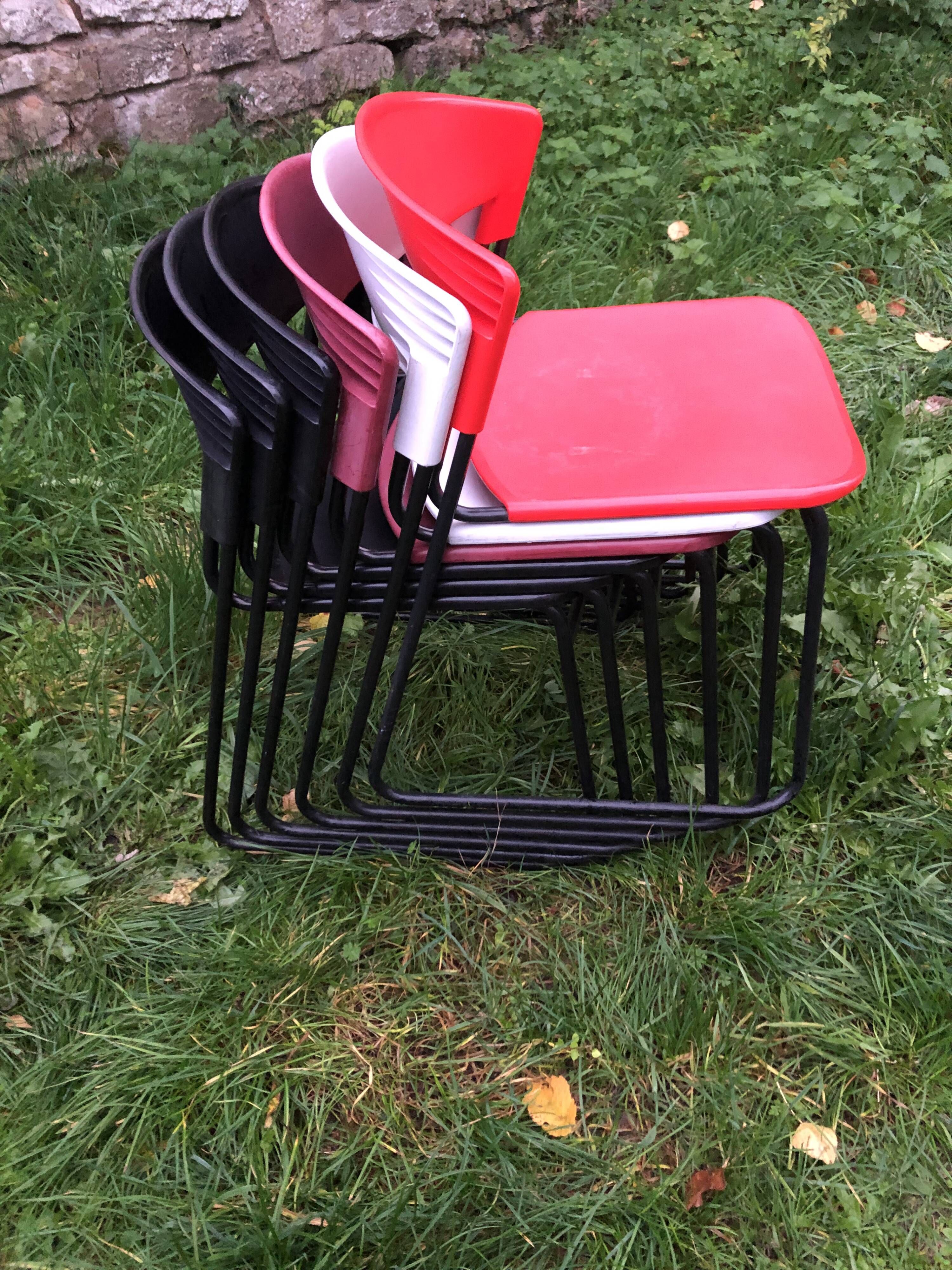 Assisa chairs by Paolo Favaretto Italy Steelcase Strafor 70s