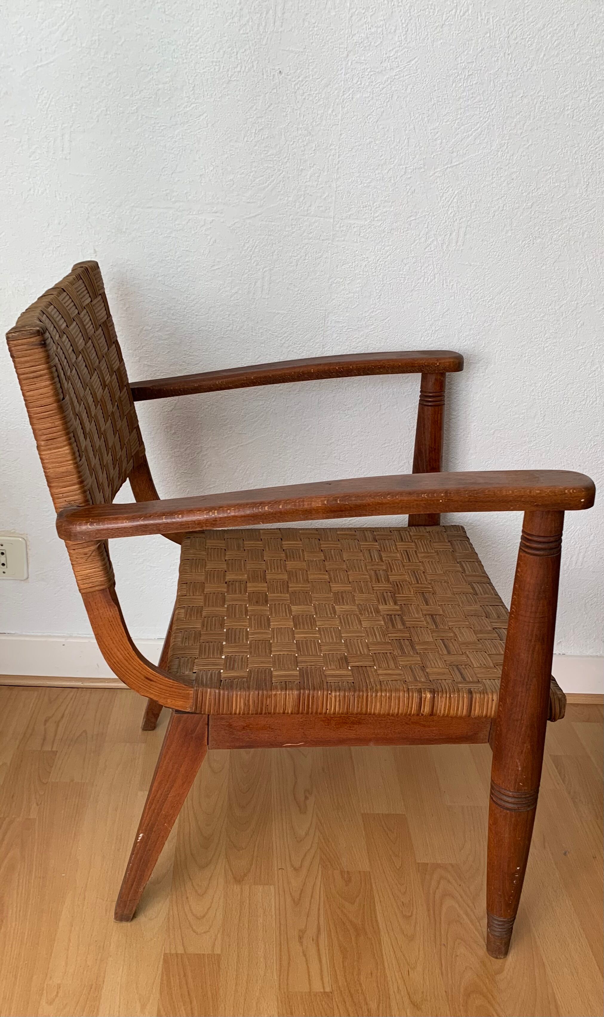Cane chair