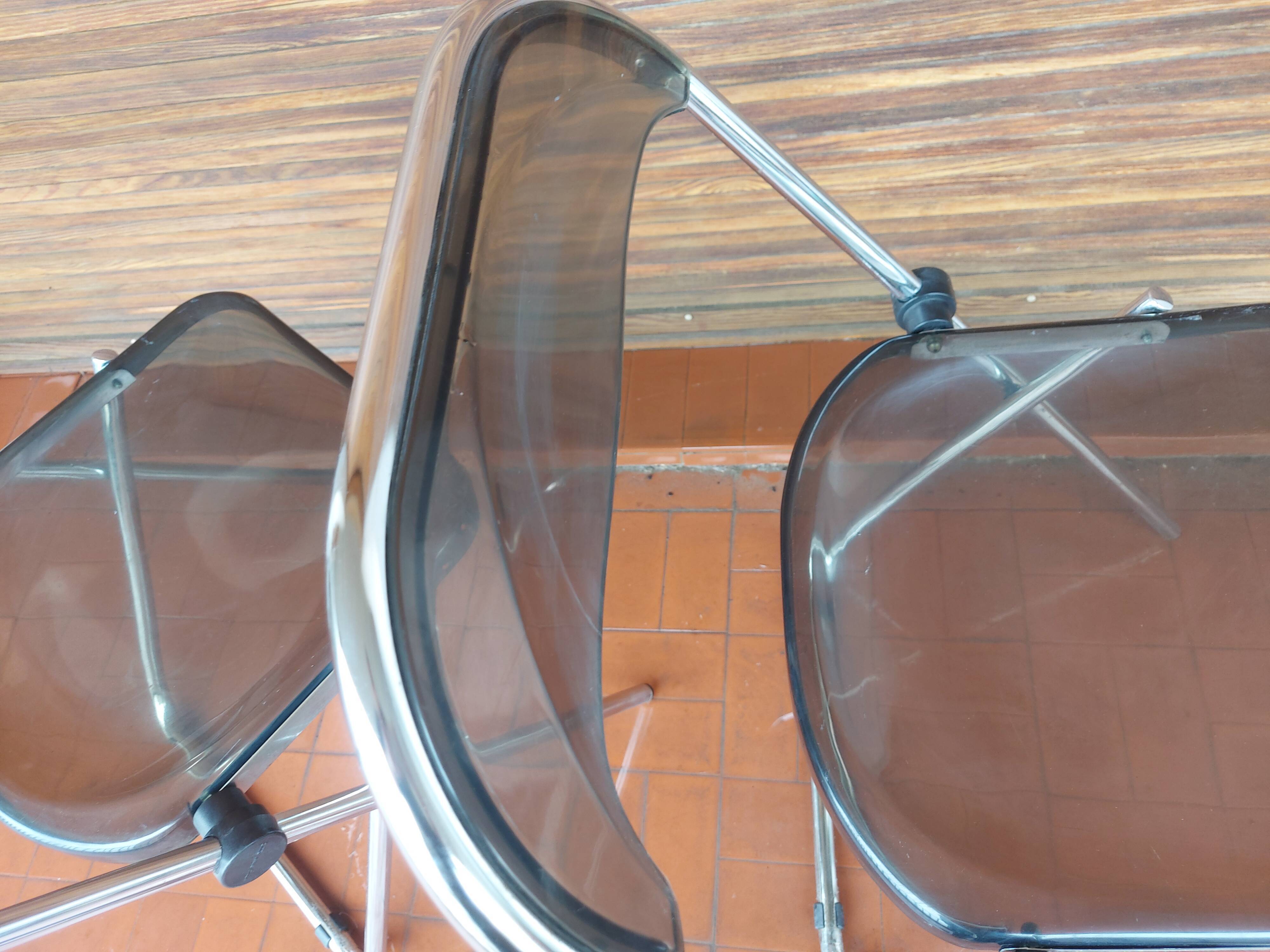 2 folding chairs in plexi , Itialienne , 2inn in Lissone