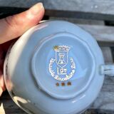 Hard porcelain service