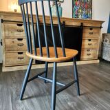 Series of 4 Scandinavian chairs