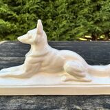 Chien art déco en faïence craquelée