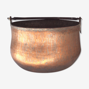 Ancient copper pot cache