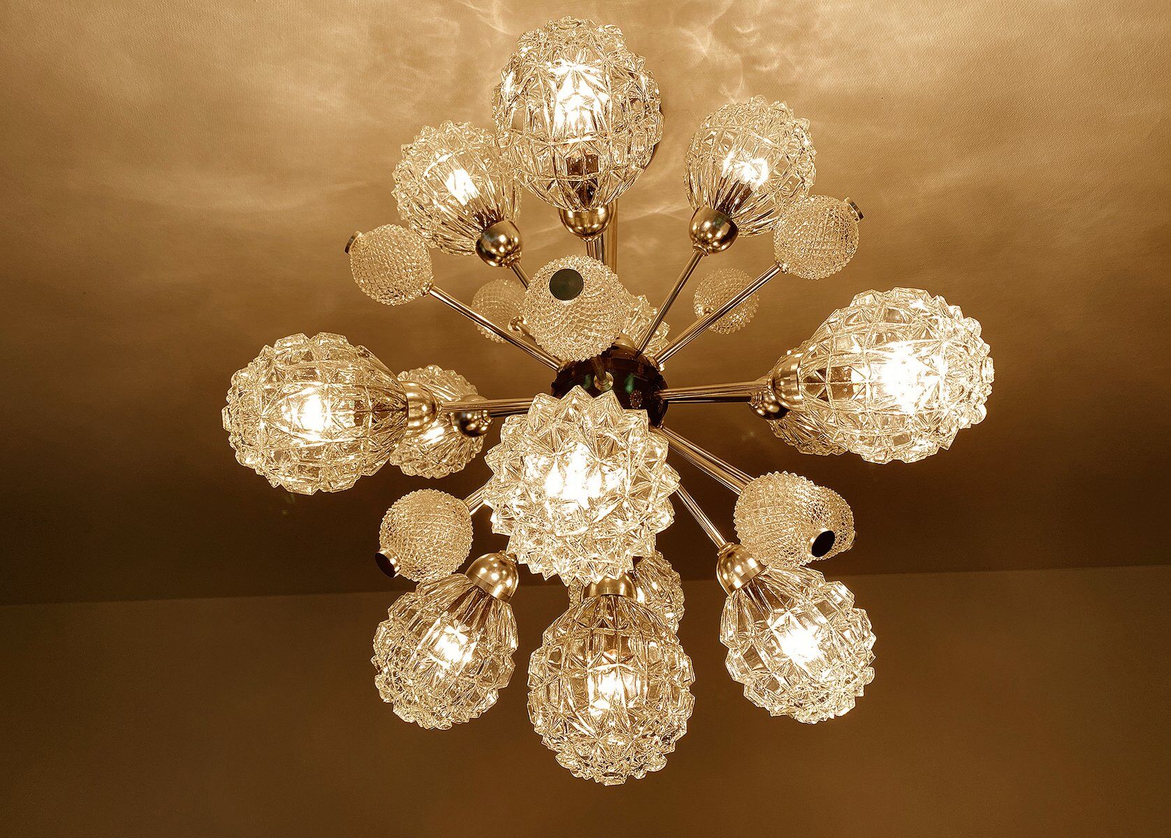 Large Sputnik glass pendant lamp, 1970s