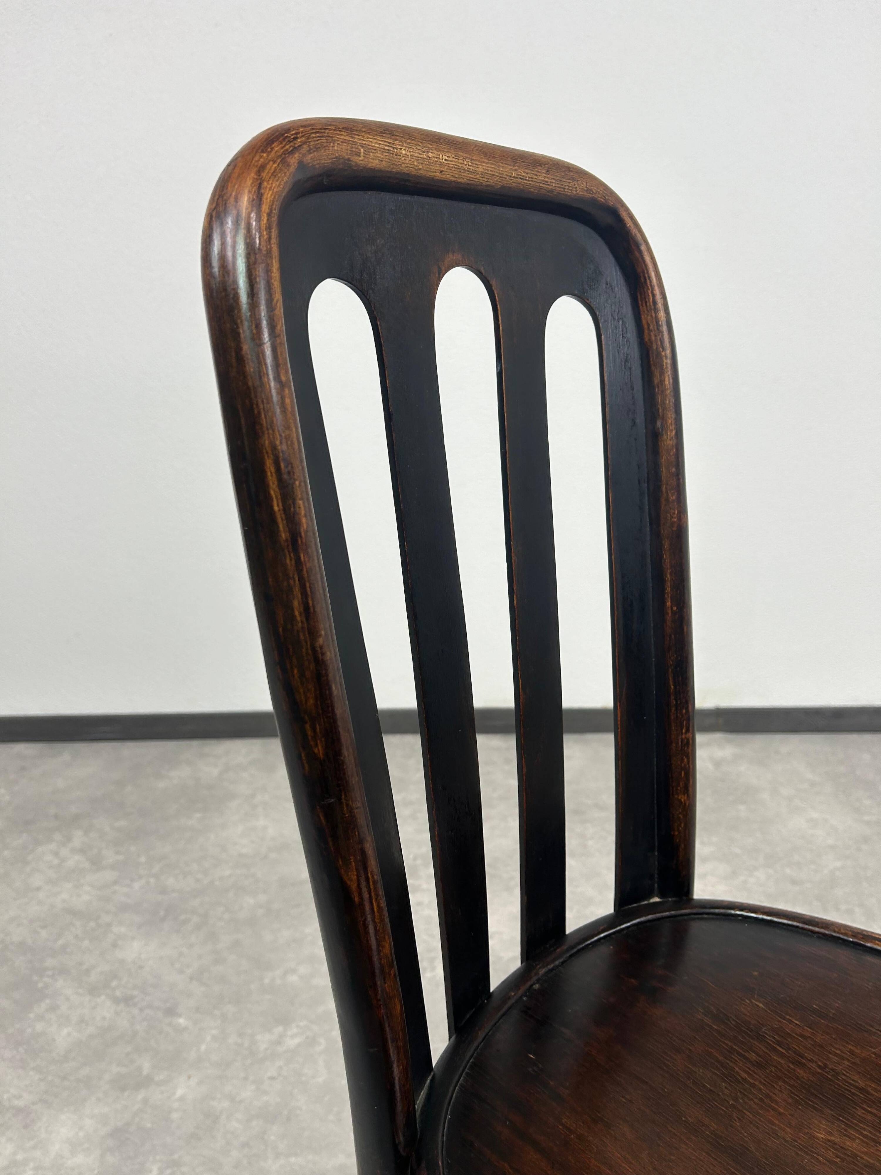 Dining chairs Secession No. 413 by Josef Hoffmann for Thonet