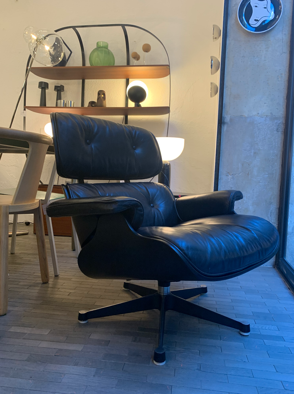 Lounge chair by Charles and Ray Eames for Mobilier International circa 70