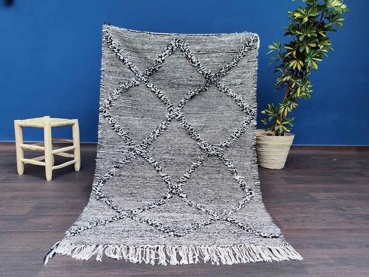 Small Moroccan Berber Carpet Made Main Zanafi Black 100x160 cm