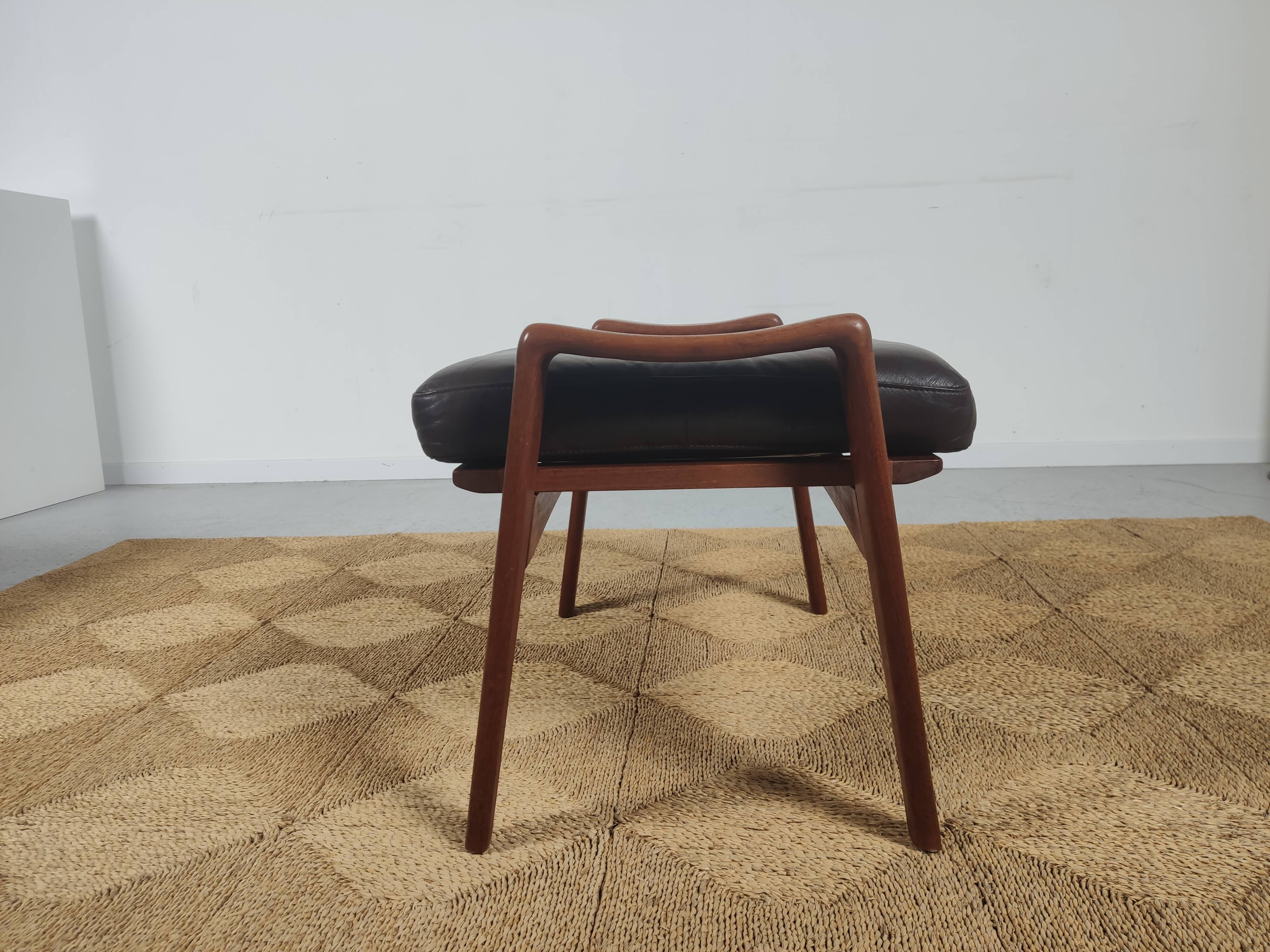 Leather and teak footrest Arne Wahl Iversen, Denmark 1960