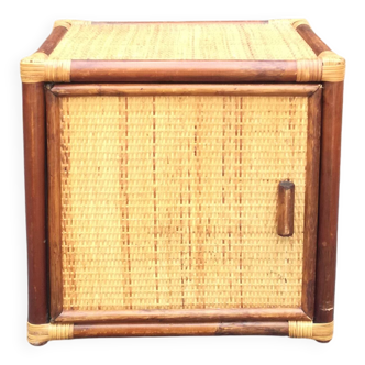 Rattan cube