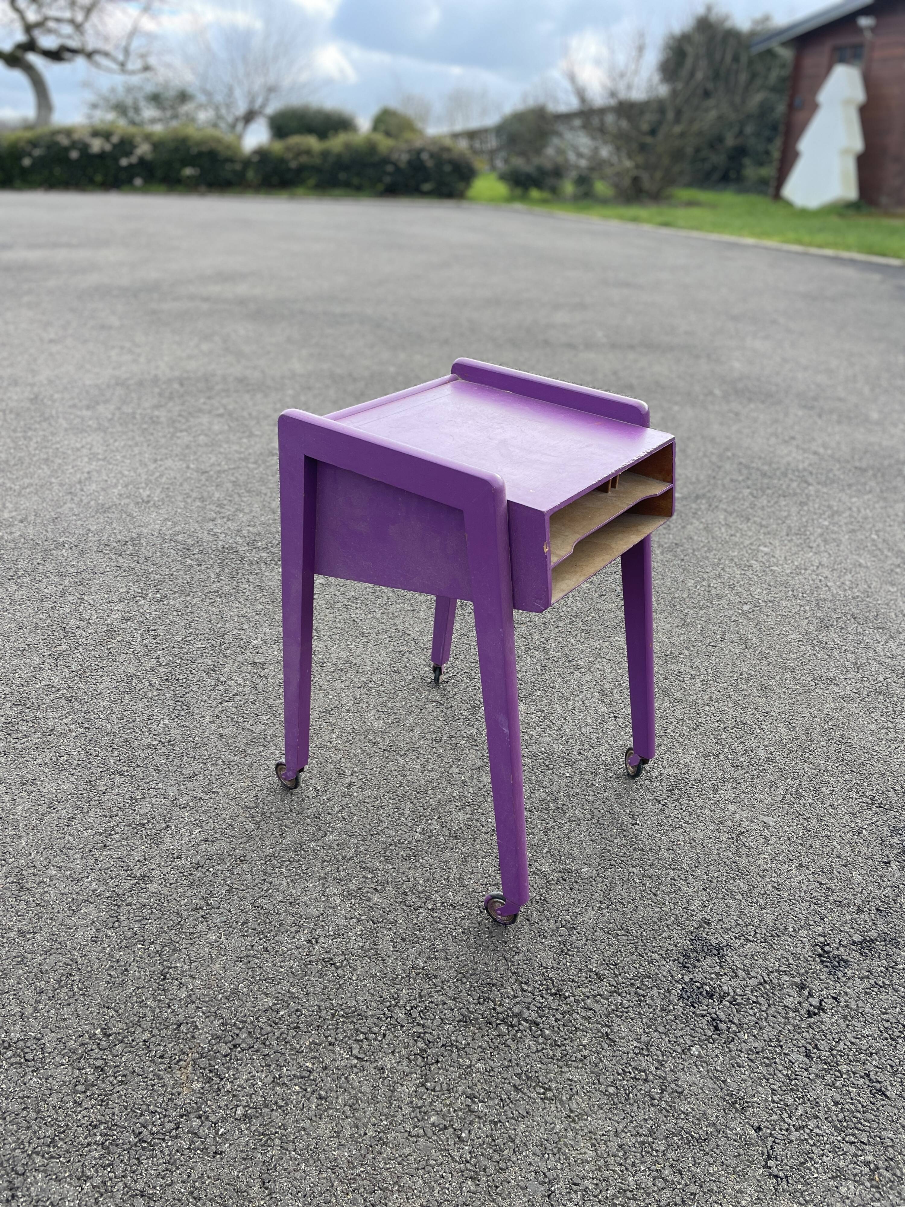 Bedside table vintage 1960 Scandinavian compass legs