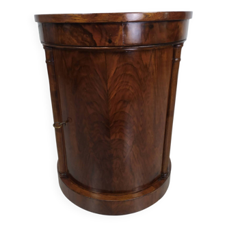 Mahogany somno