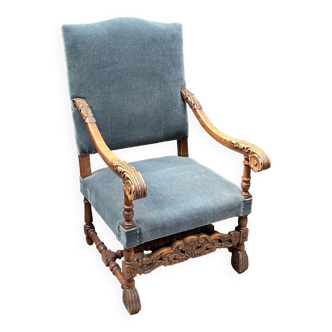 Renaissance style armchair.