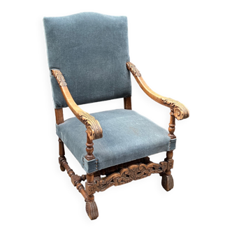 Fauteuil de style Renaissance.