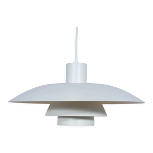 Suspension danoise PH4 par Poul
