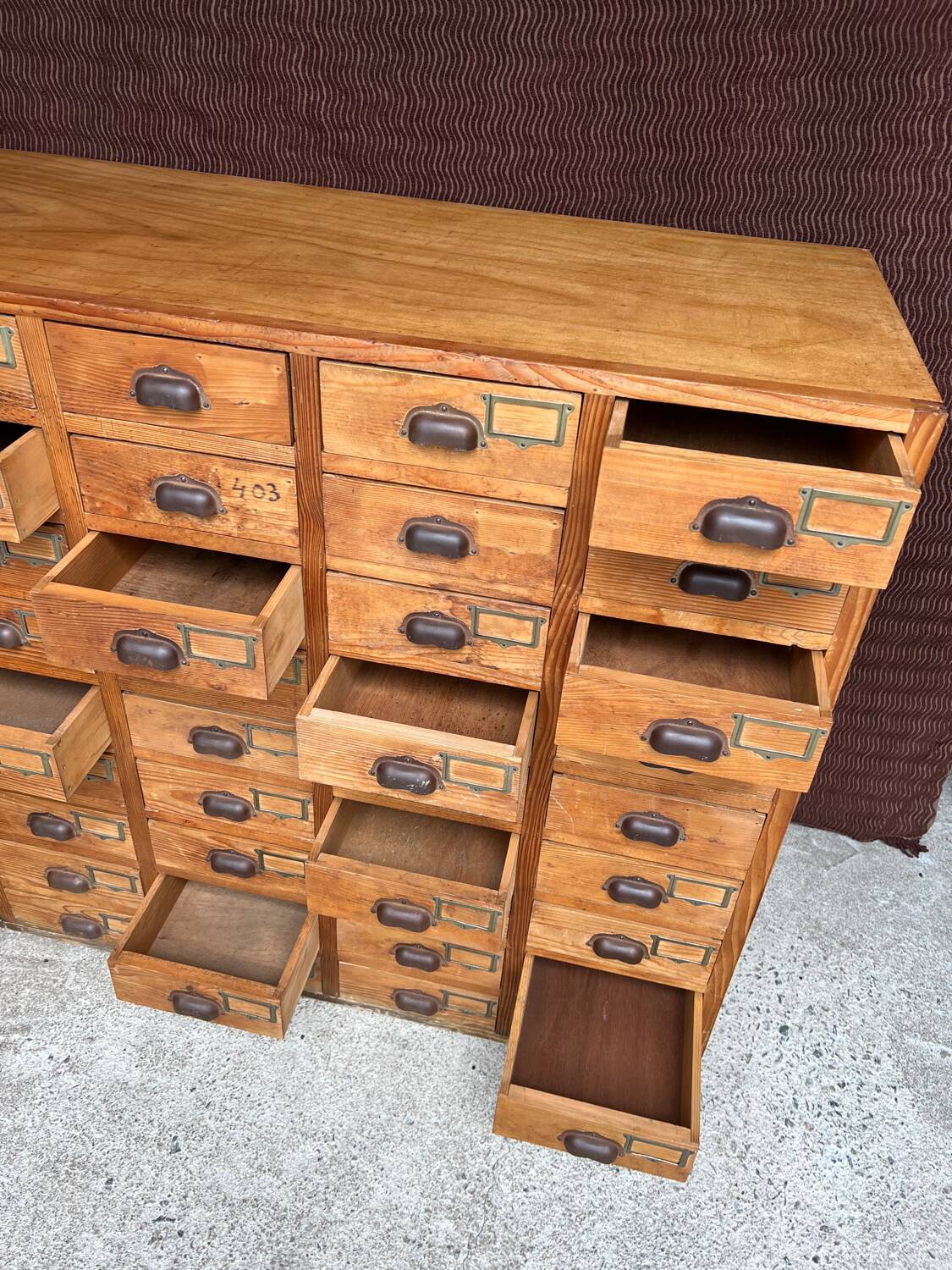 Vintage hardware trade furniture