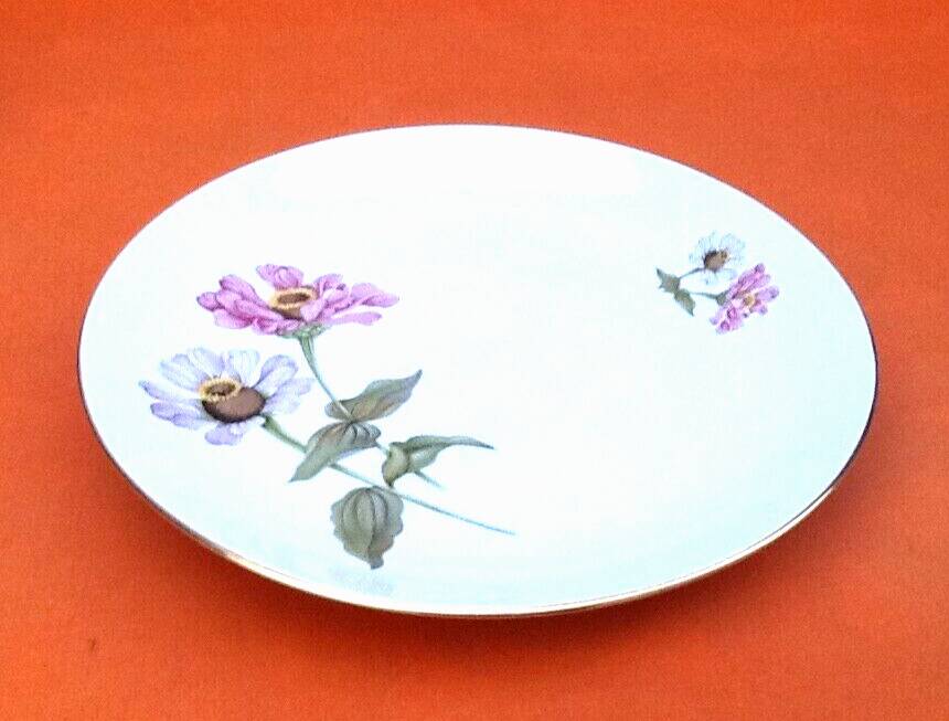 Serving dish Fine Bohemian porcelain Floral decoration