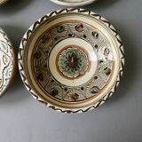 Set of 4 cups or Horezu pottery, signed