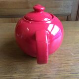 Sema red teapot
