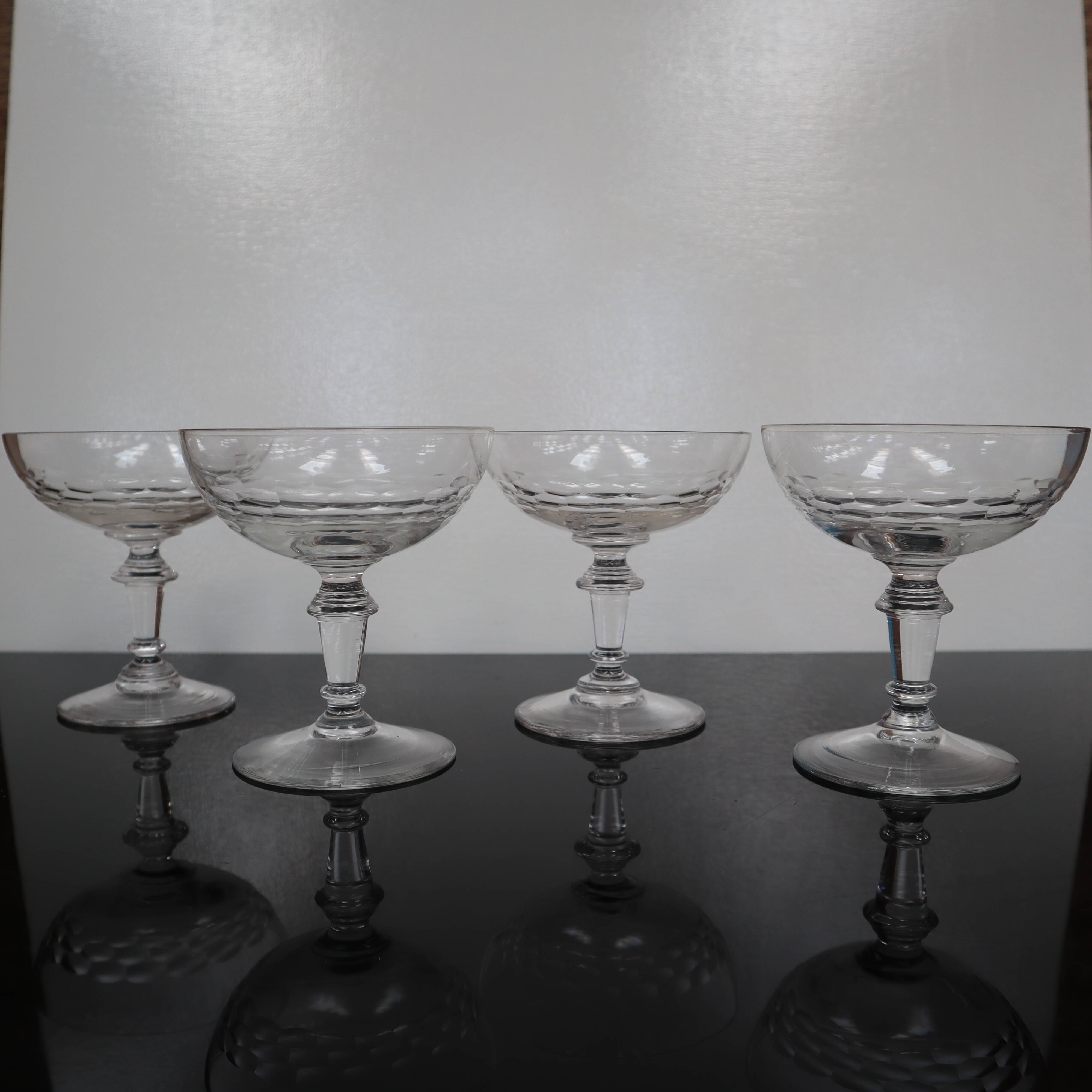 Set of 4 20th century chiseled glass champagne glasses