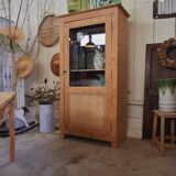 Glass bonnet maker