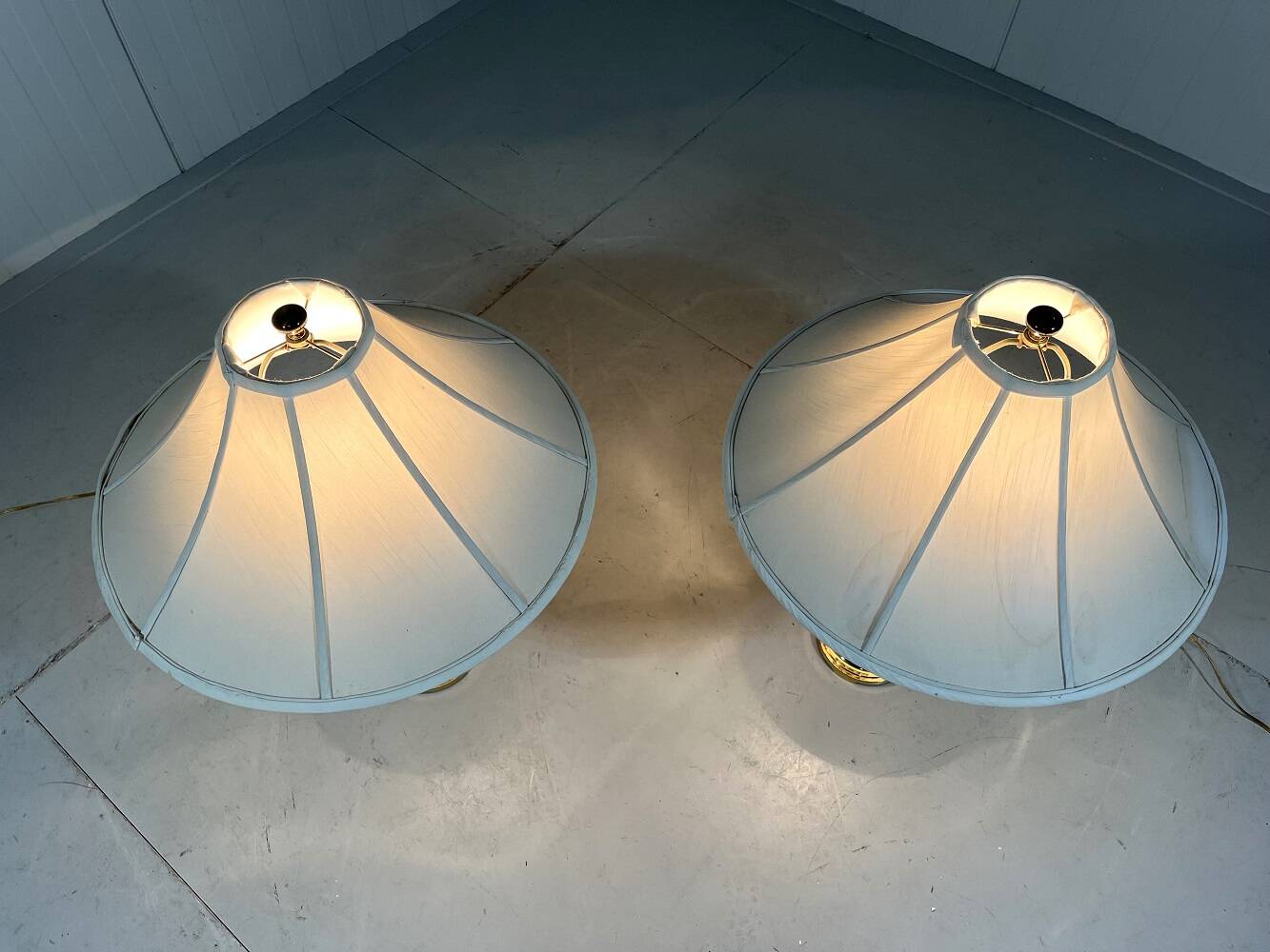 Hollywood Regency crystal & brass table lamps by Underwriters Laboratories Inc