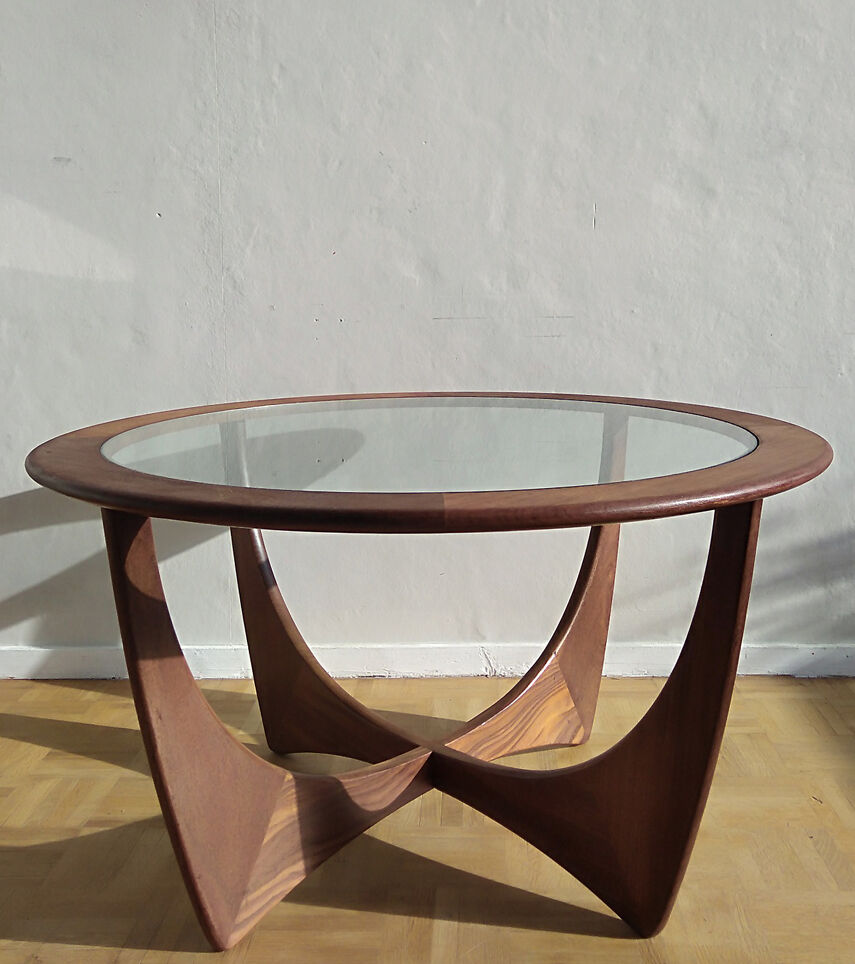 Astro round teak coffee table by Victor Wilkins for G Plan Edition - 1960