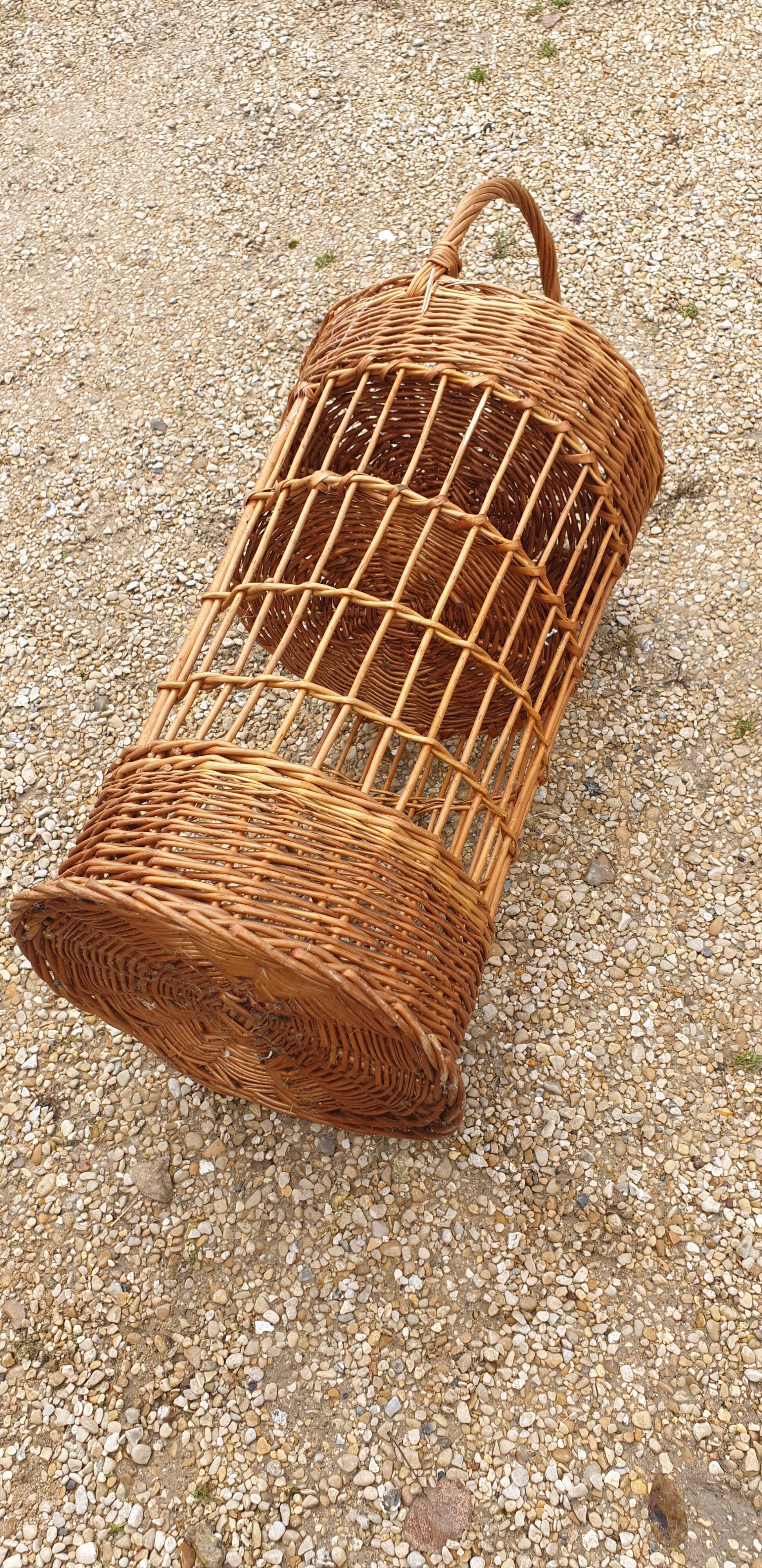 Rattan cylinder basket