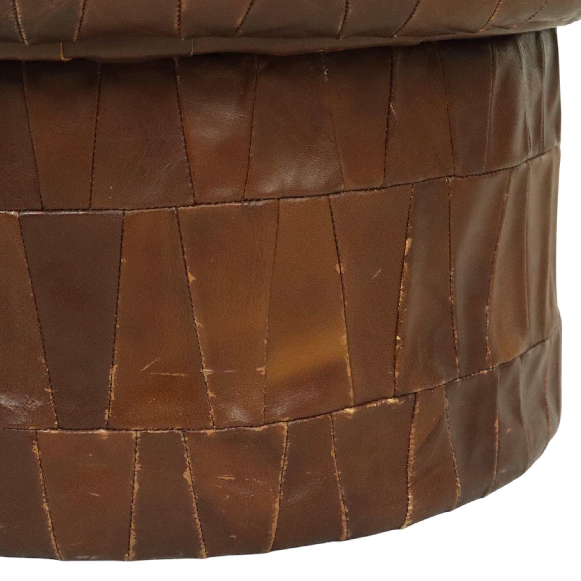 Ottoman design champignon avec espace de rangement De Sede en cuir marron 57 cm