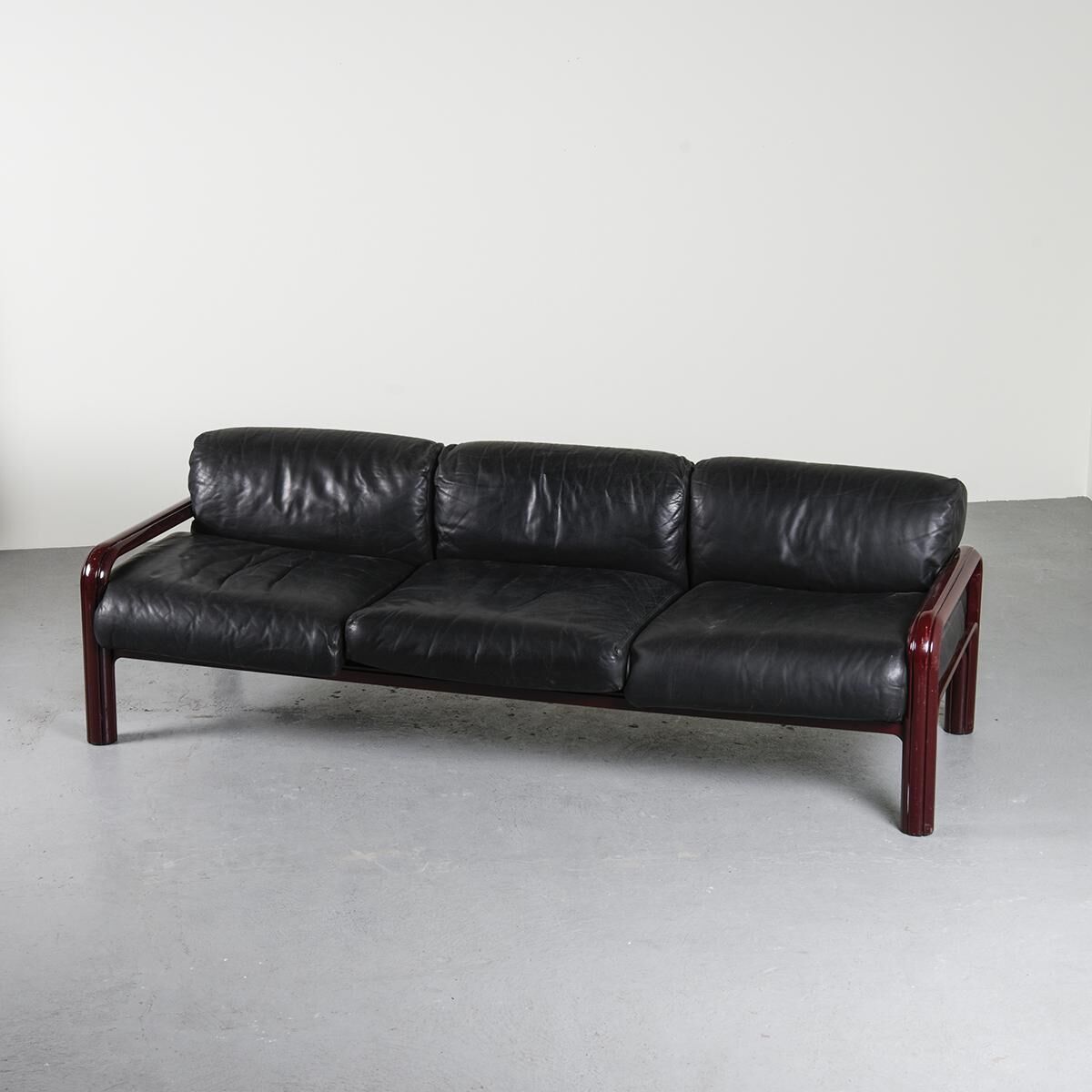 Canapé cuir 54A par Gae Aulenti pour Knoll, circa 1975