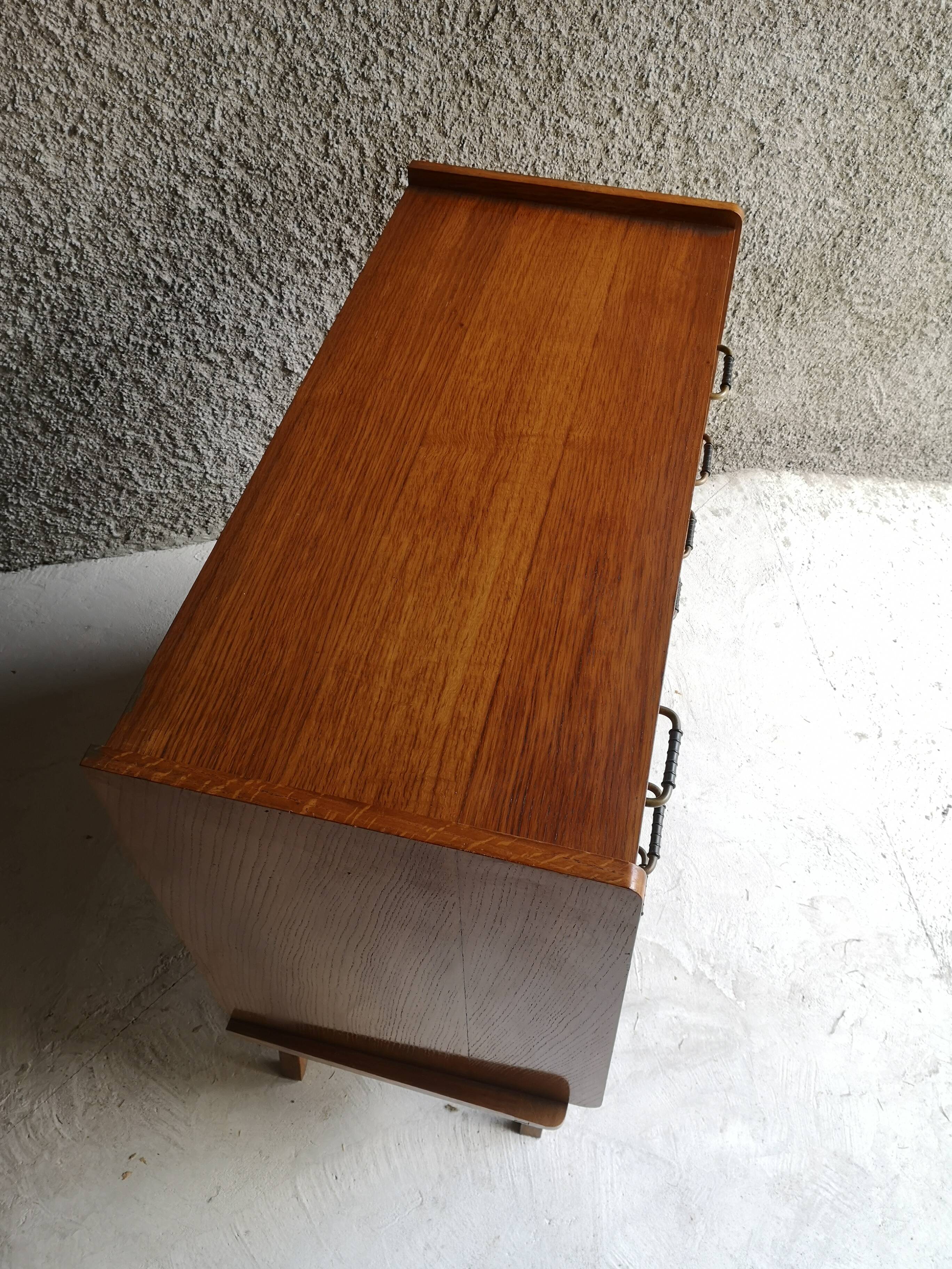 Commode scandinave