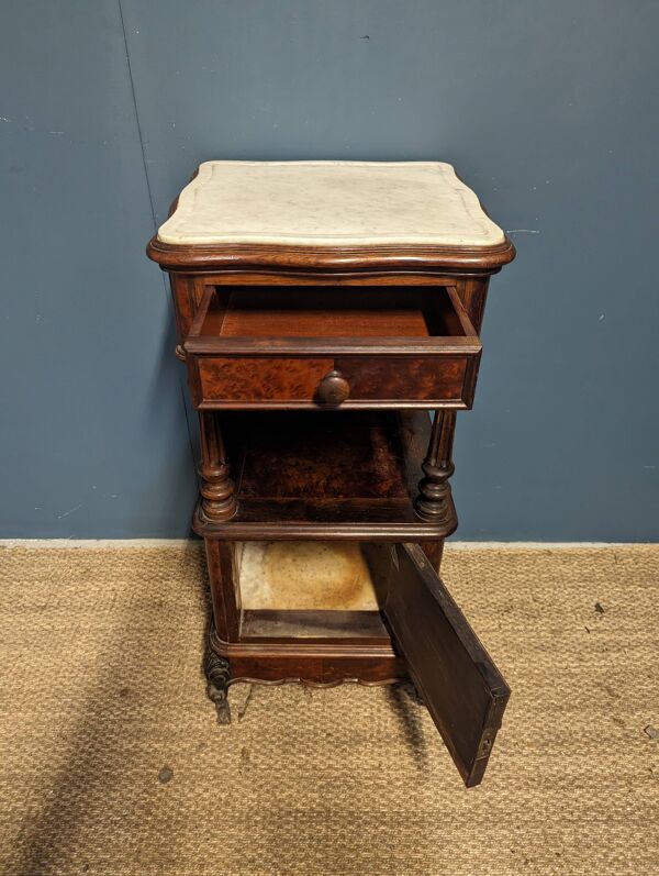 Chevet style Louis XVI en acajou et palissandre