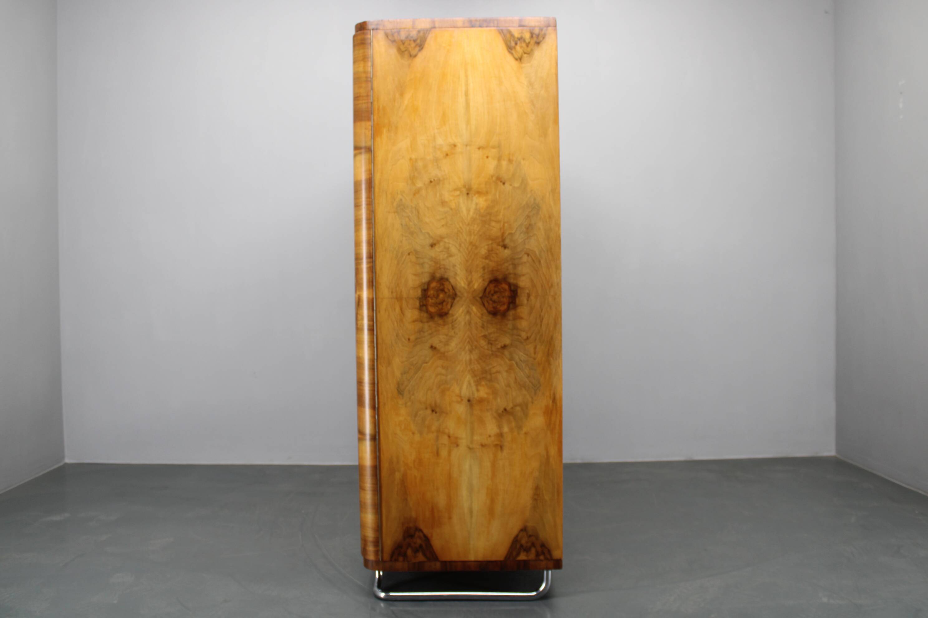 1930s Bauhaus Wardrobe by Vichr & Spol in walnut Finish, Czechoslovakia