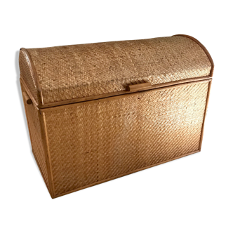 Vintage rattan box