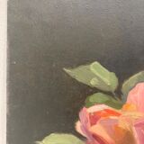 Table bouquet of roses in front of the window