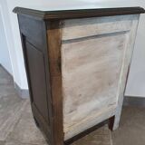 Bedside table