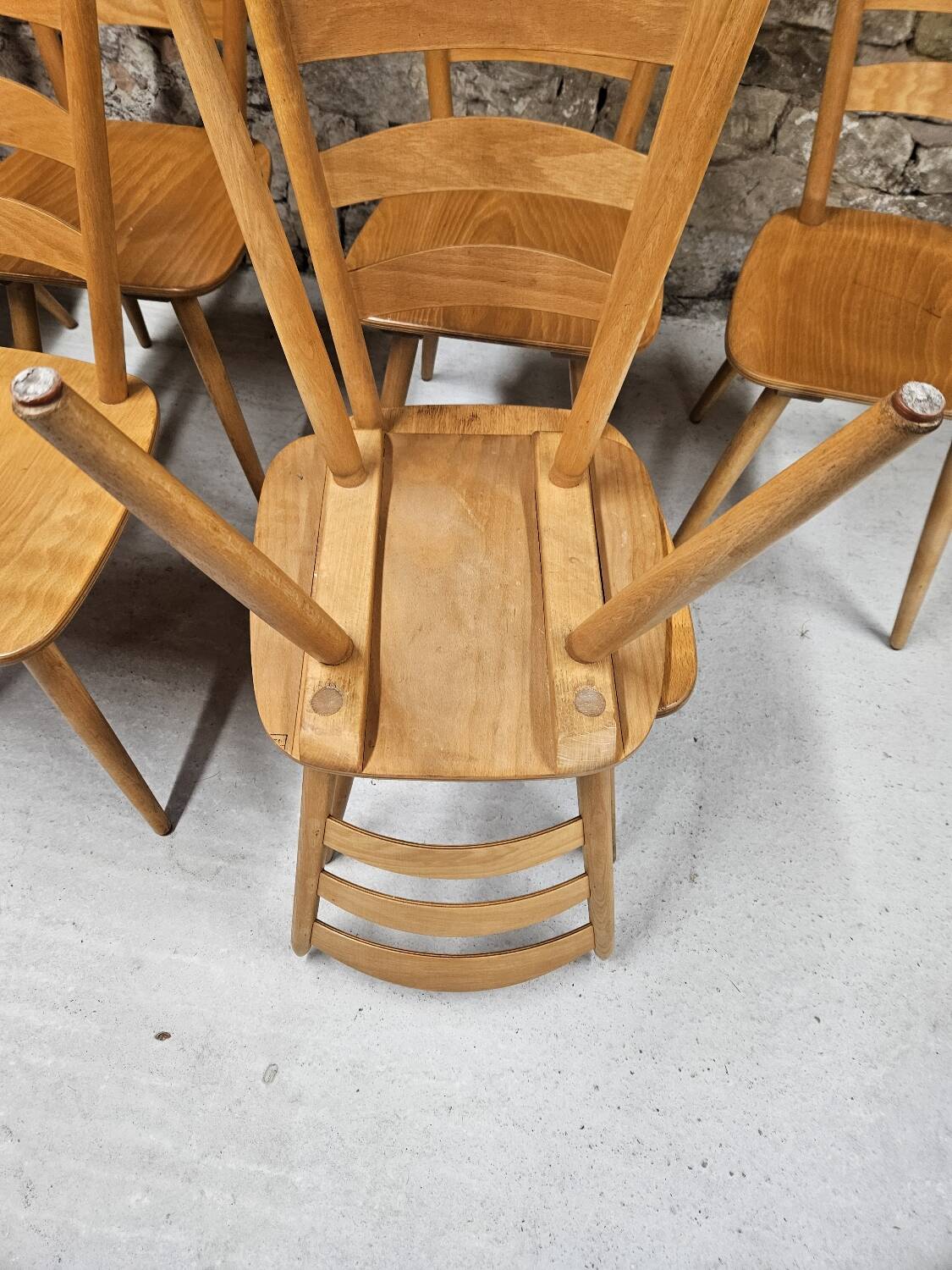 Lot of 8 country bistro chairs from the 1970s