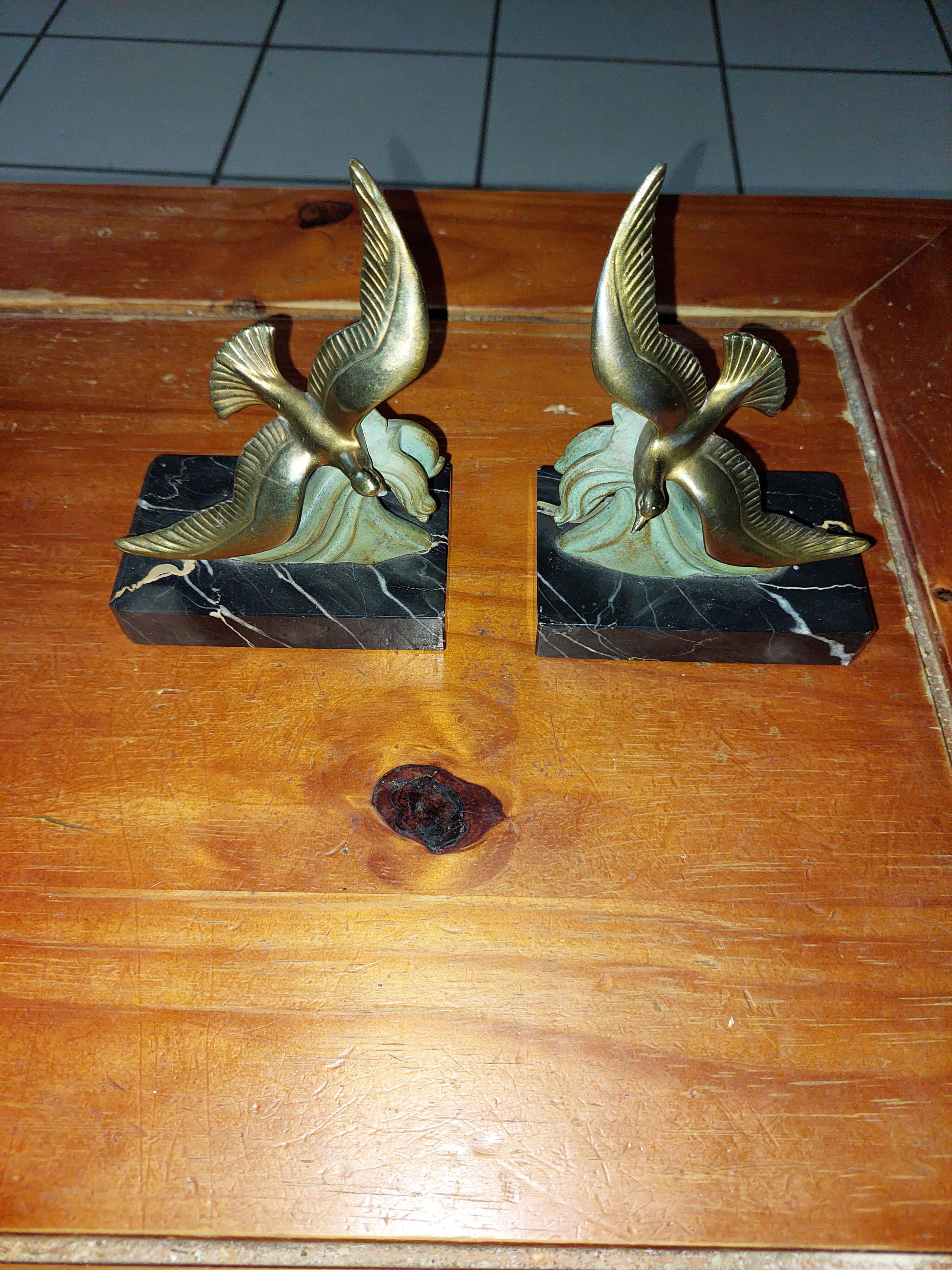 Pair of bookends