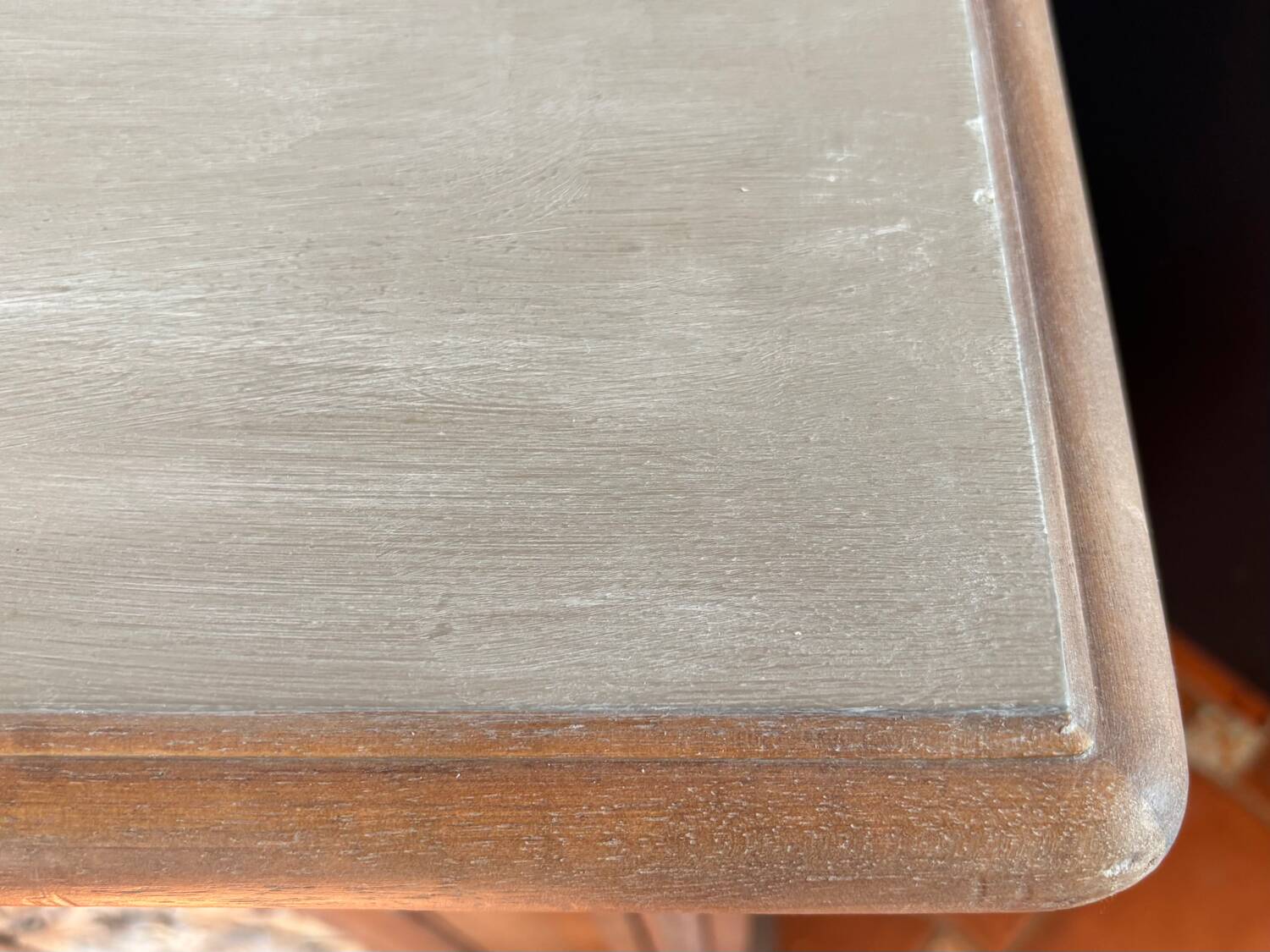 Buffet ancien suisse en chêne