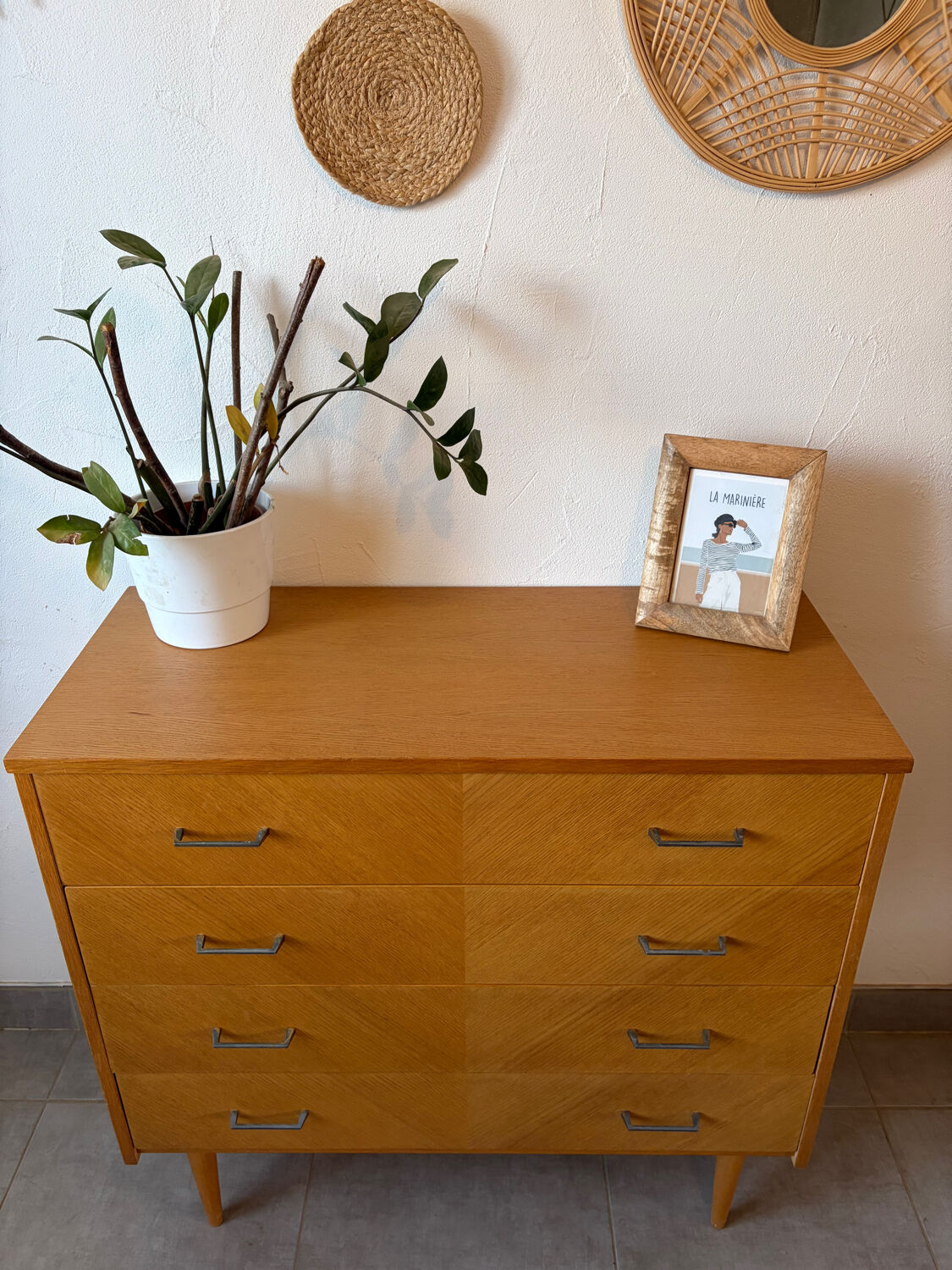 Vintage oak chest of drawers from the 1960s.