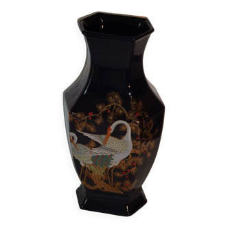 Vase noir en céramique