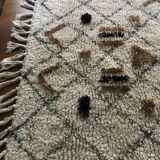 Small wool carpet 92x60cm
